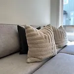 Cozy In The Heart Of Апартаменты Тромсё